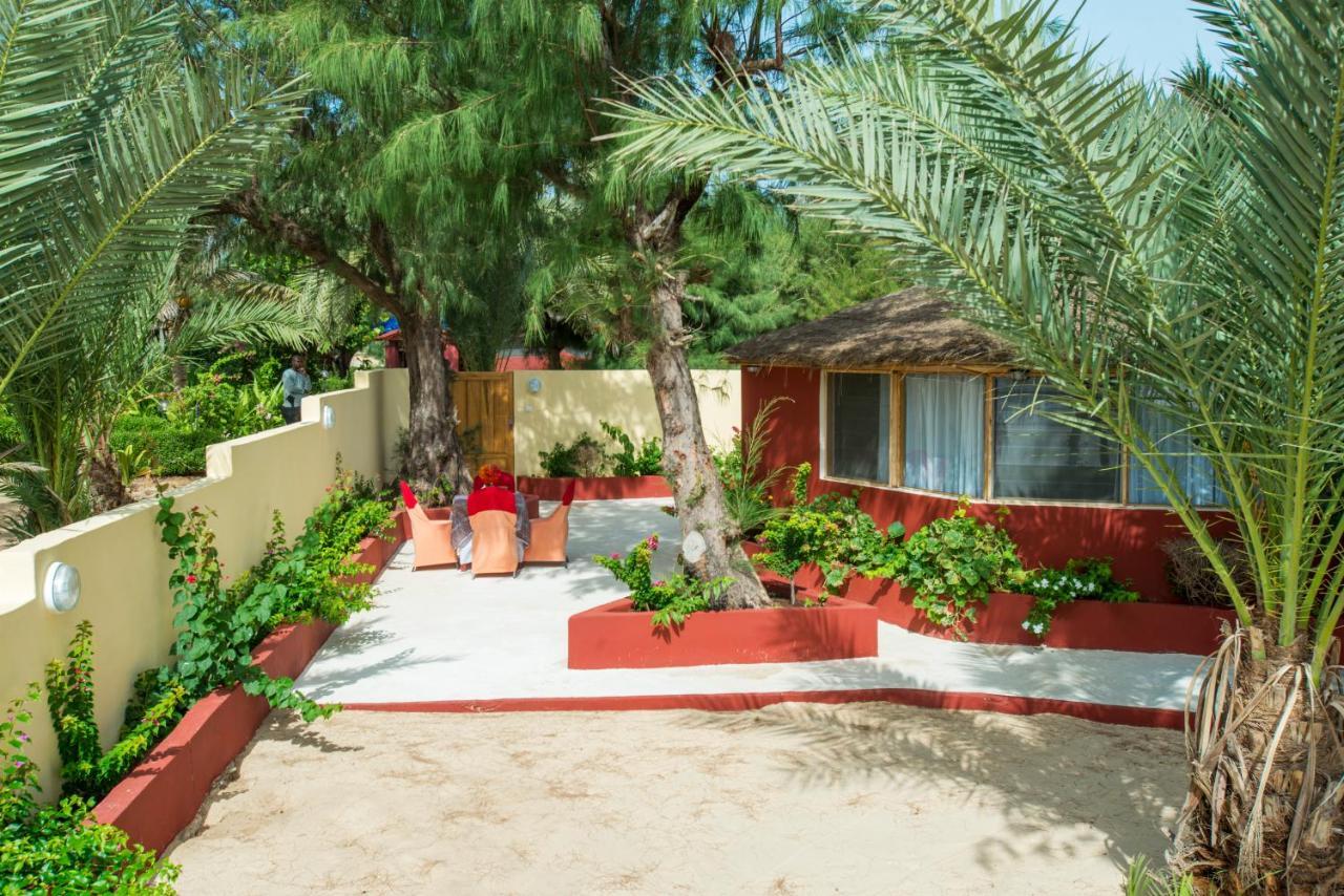 Diamarek Hotel Sur La Plage Saint-Louis Exterior photo